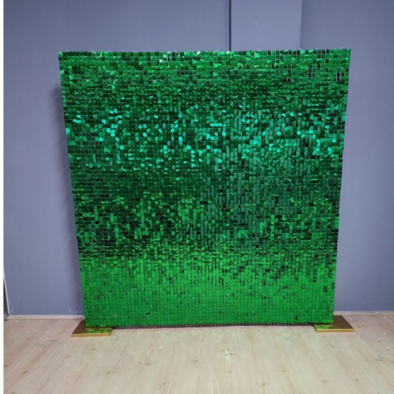 Yeşil Pul Paneli Arka Fon – Canlı ve Işıltılı Dekor Paneli | Organizasyon Center