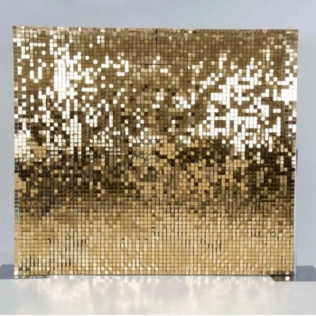 Gold Pul Paneli Arka Işıltı Dekor – Parlak ve Gösterişli Arka Fon Tasarımı Gold Pul Paneli Arka Işıltı Dekor – Parlak ve Gösterişli Arka Fon Tasarımı