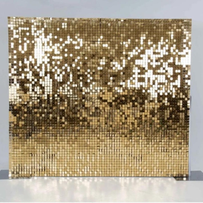 Gold Pul Paneli Arka Işıltı Dekor – Parlak ve Gösterişli Arka Fon Tasarımı Gold Pul Paneli Arka Işıltı Dekor – Parlak ve Gösterişli Arka Fon Tasarımı