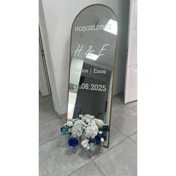 Karşılama Aynası – Şık Organizasyon ve Etkinlik Giriş Panosu | Organizasyon Center