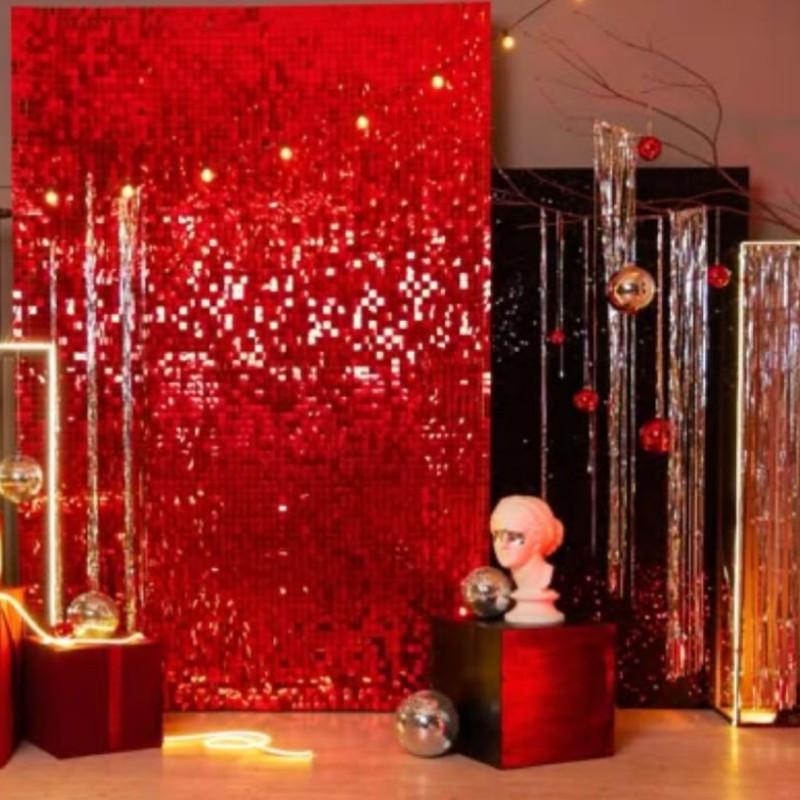 Kırmızı Pul Paneli Arka Fon – Işıltılı Organizasyon ve Fotoğraf Arka Planı | Organizasyon Center