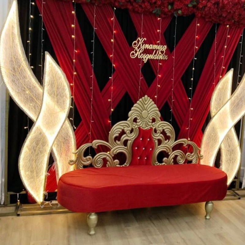 Rüya Fon Çiftli Gelin Yolu Işık Dekoru – Işıltılı ve Şık Gelin Yolu Tasarımı